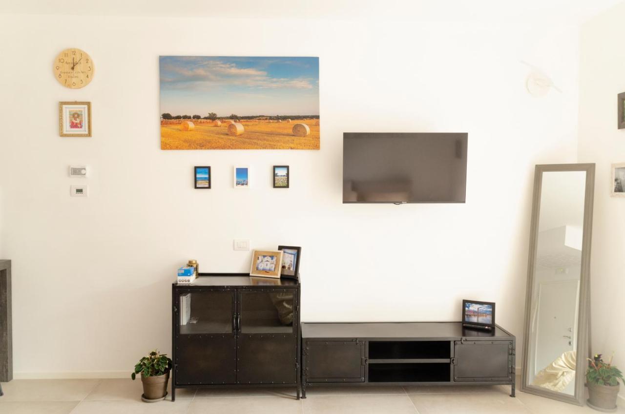 Apulialux Garruba Cozy Apt & Parking Bari Exteriör bild